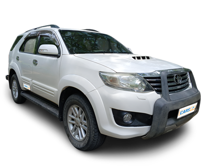 Toyota Fortuner-img
